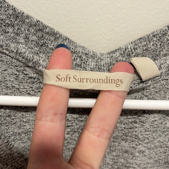 Soft Surroundings Grey Soft Petite Small Long Sleeve Shirt fall basics - Picture 5 of 7